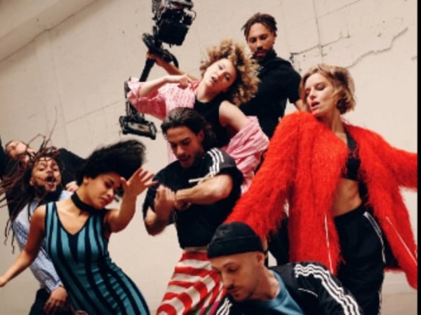 Let's Go / Fauve Hautot - Théâtre Empire